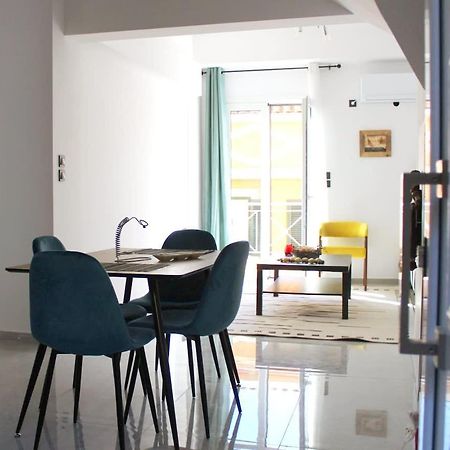 Patras Cozy Nest In The Vibrant City Center 外观 照片