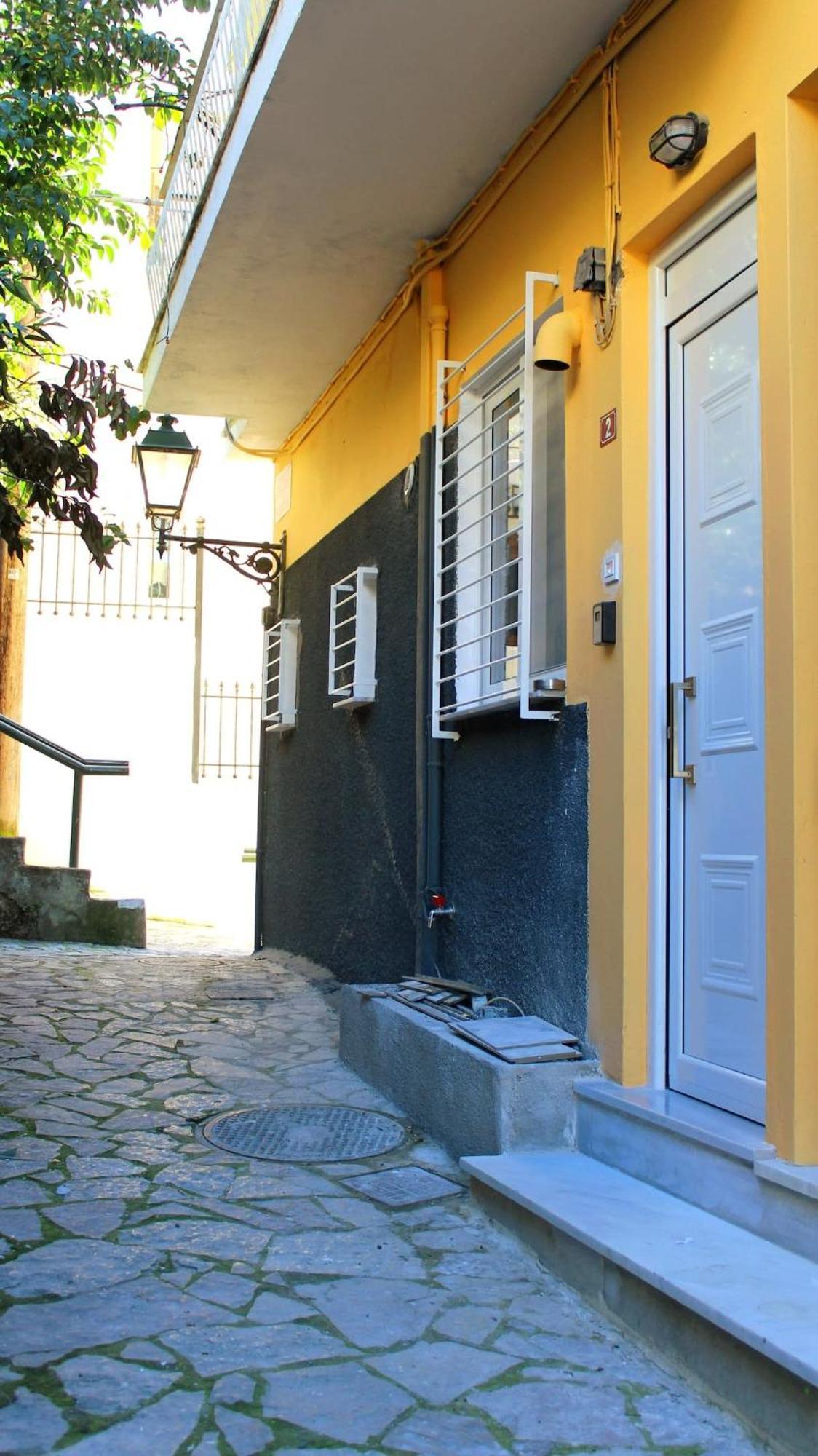 Patras Cozy Nest In The Vibrant City Center 外观 照片
